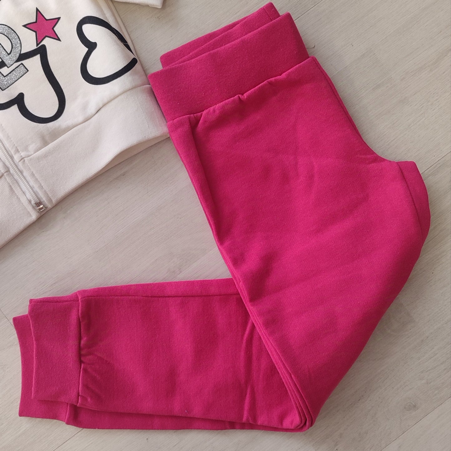 Completo tuta con felpa e pantalone in cotone felpato