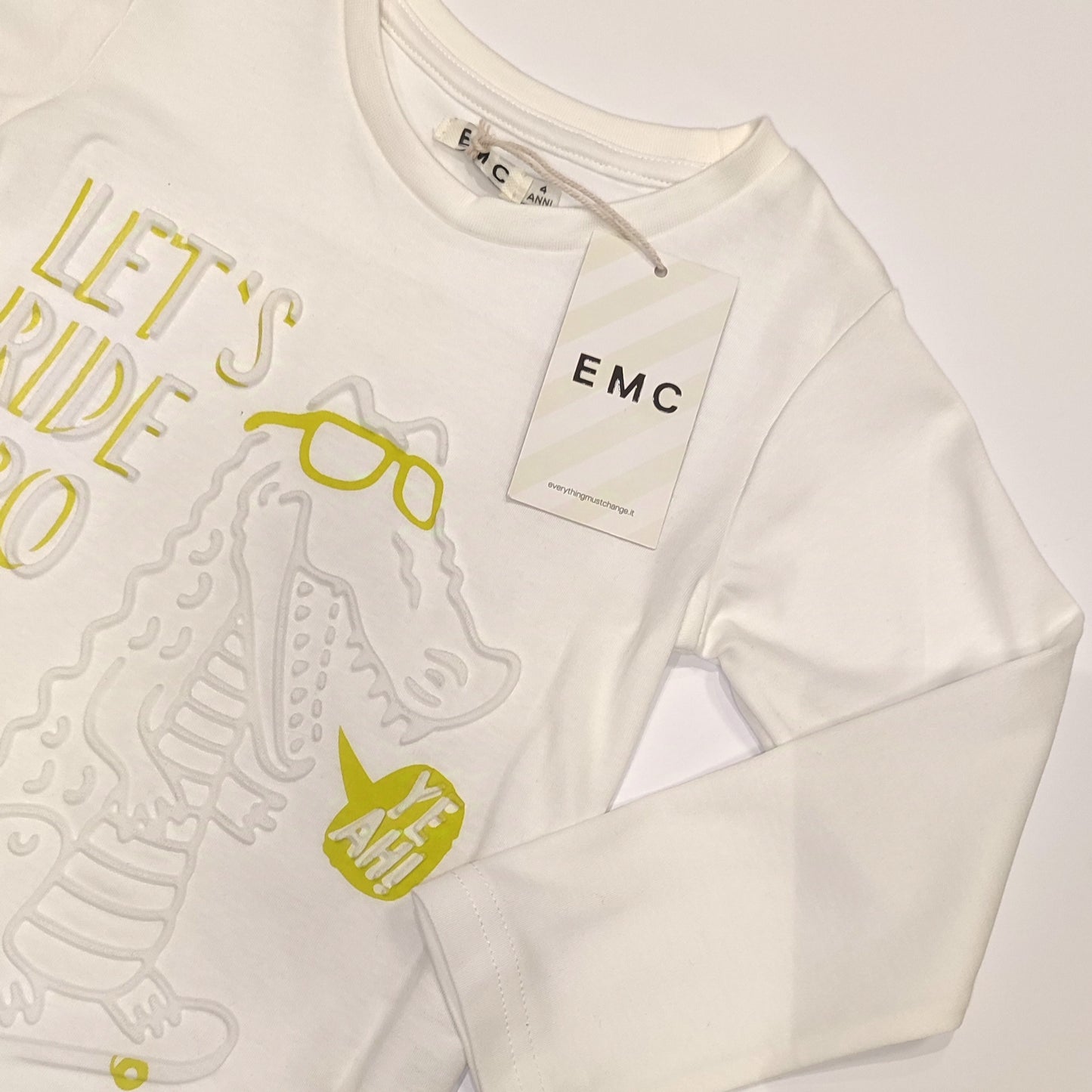 T-shirt a manica lunga in cotone con patch in rilievo