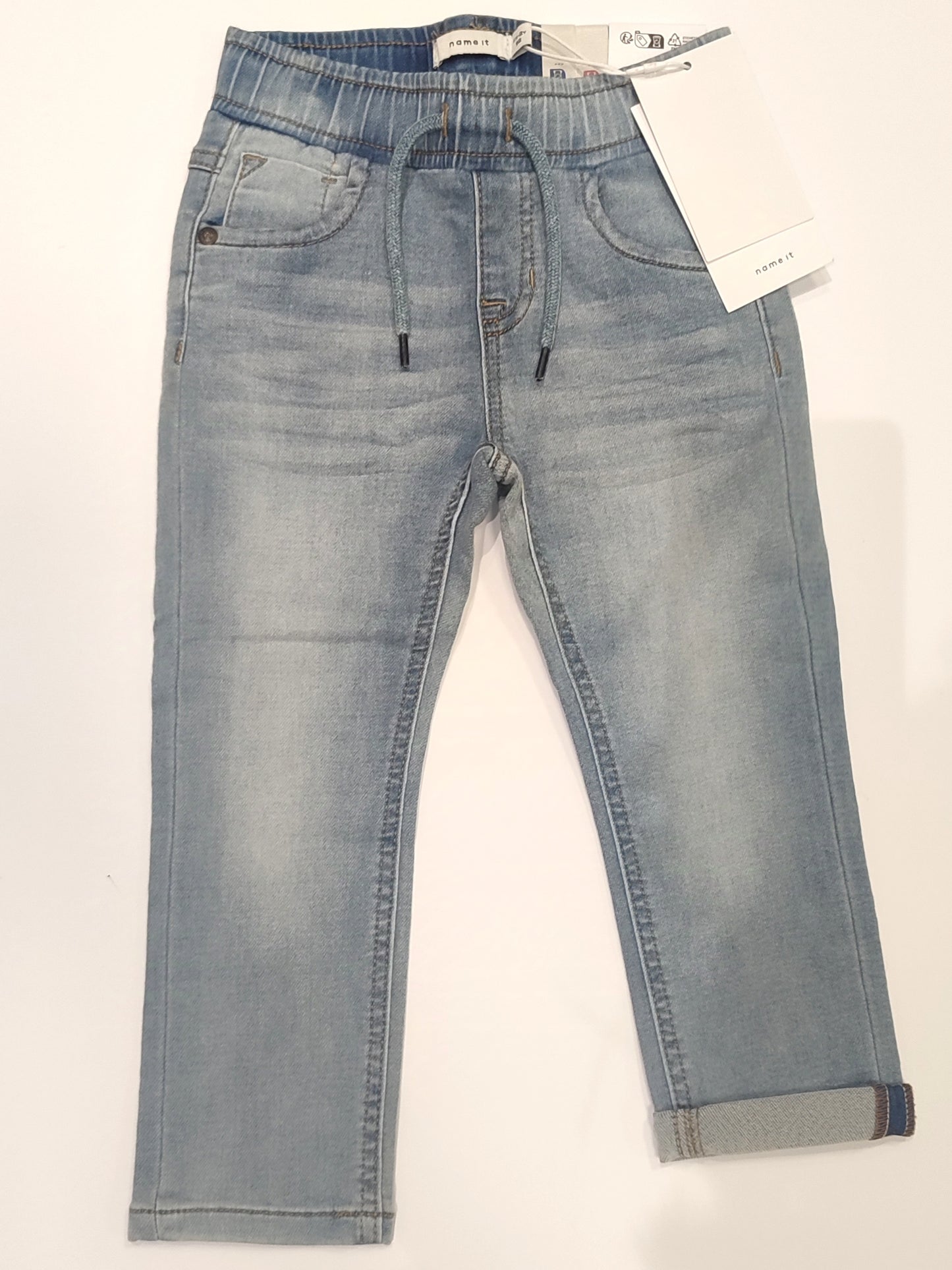 Jeans basico con coulisse