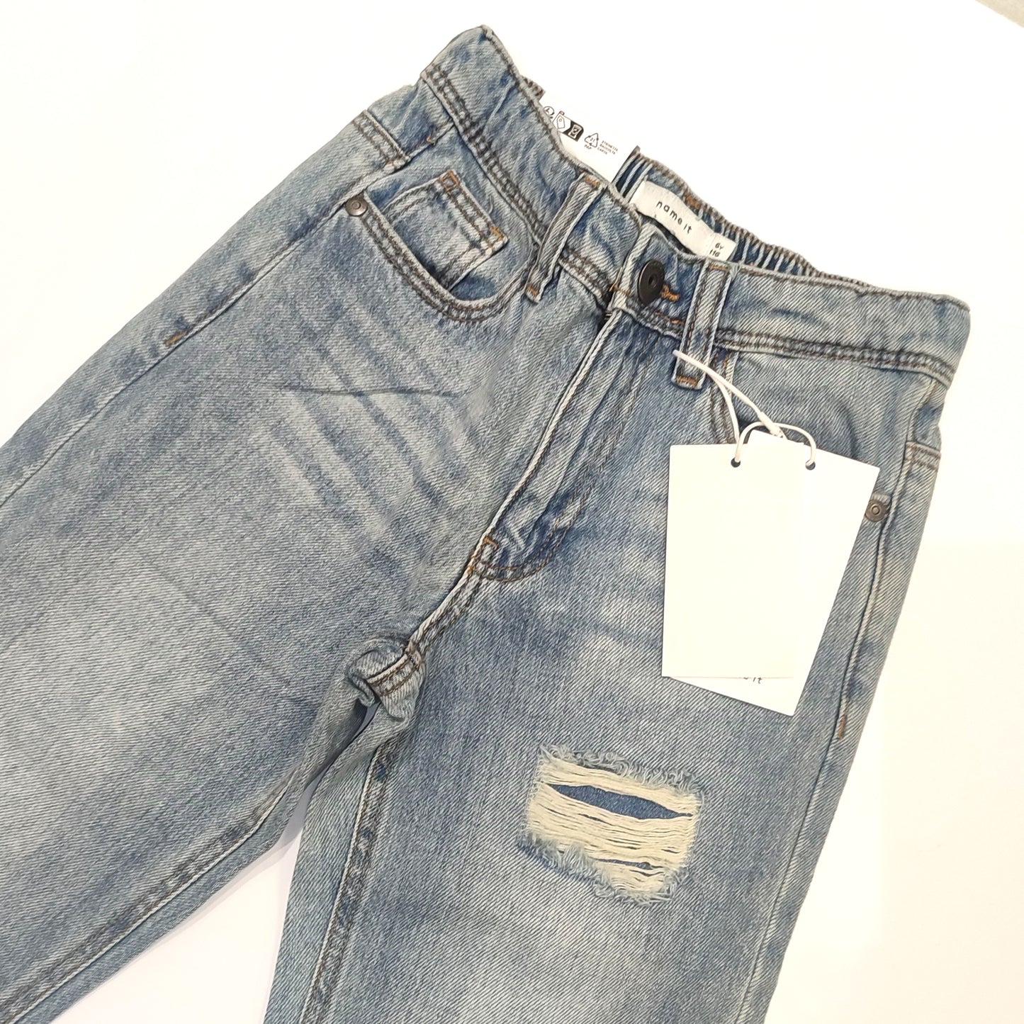 Jeans chiaro con coulisse interna