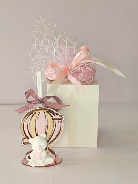 Bomboniera per battesimo mongolfiera con profumatore, essenza e stick