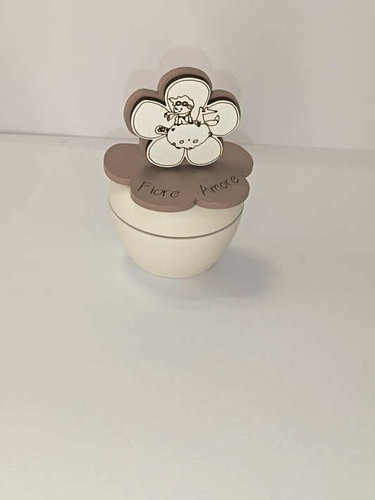 Porta candela confeionato con scatola e confetti